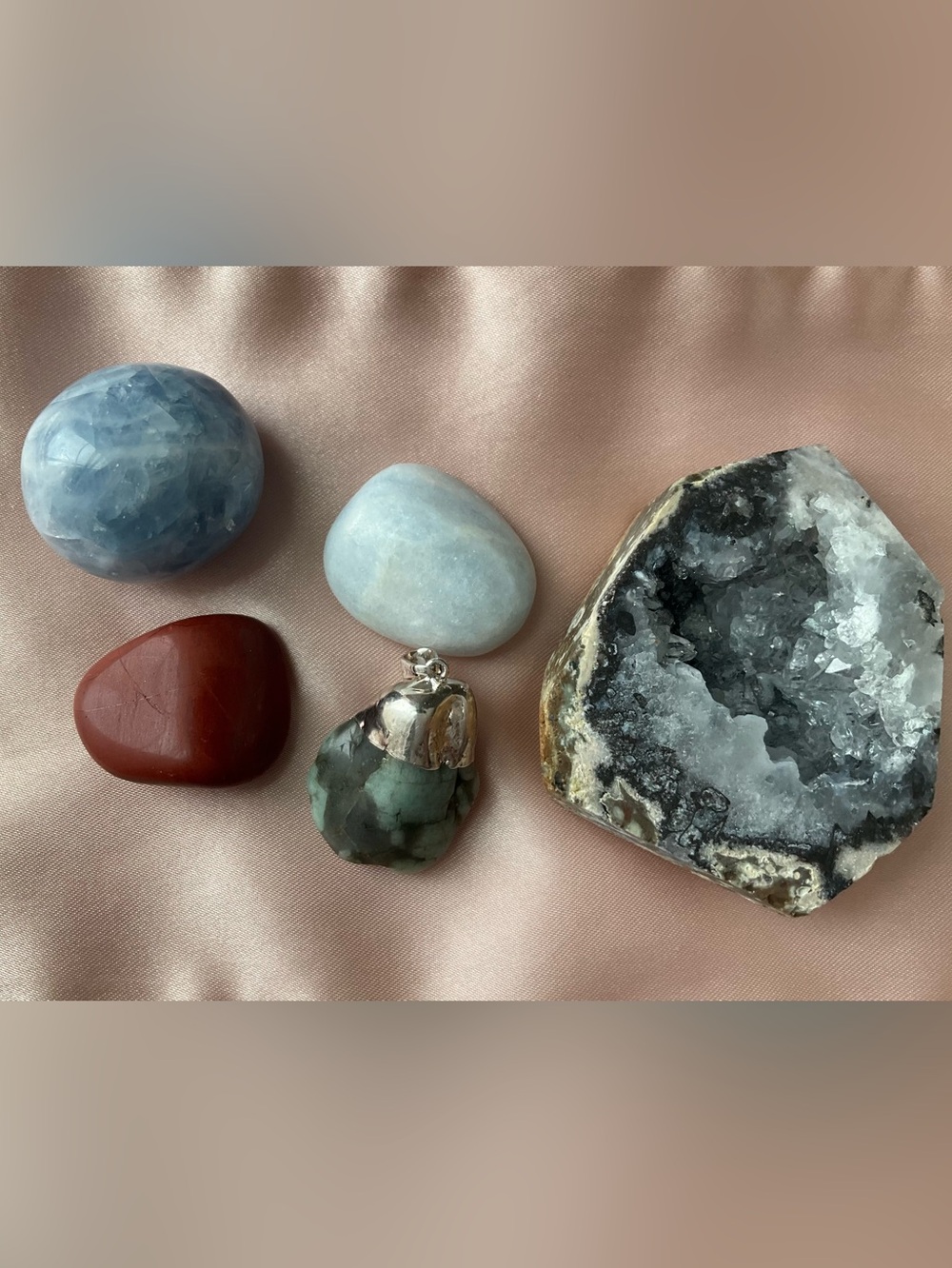Set of crystals, quartz geode, emerald pendant, blue calcite, red jasper
